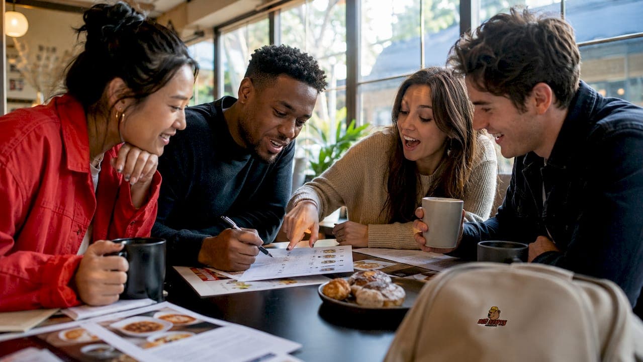 Restaurant Checklist for Friends: Plan the Perfect Outing