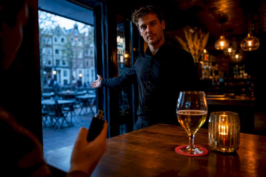 Avoid a €600 NVWA Fine: Vaping Rules for Dutch Hospitality Venues